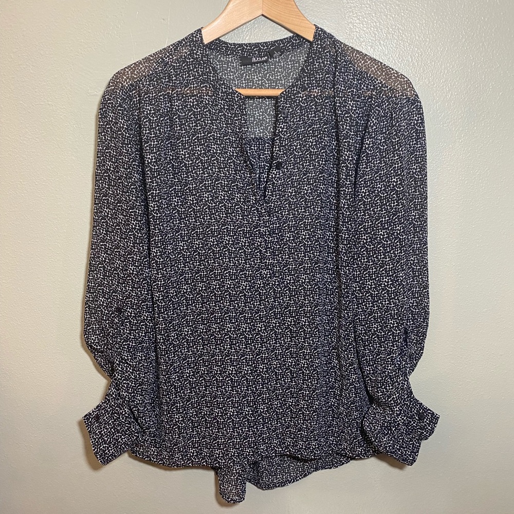 Mesh Split Neckline Blouse